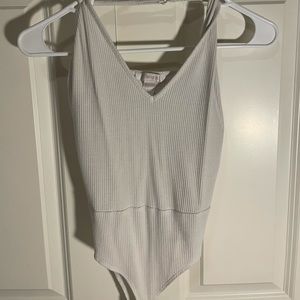 WHITE CRISS CROSS BACK BODYSUIT